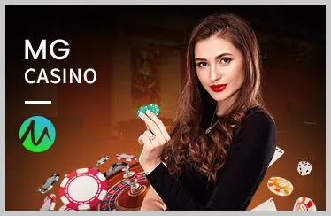 Vận động viên quần vợt đang giao bóng trong trận đấu